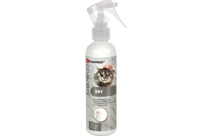 Flamingo СУХ ШАМПОАН ЗА котки EASY CLEAN SPRAY