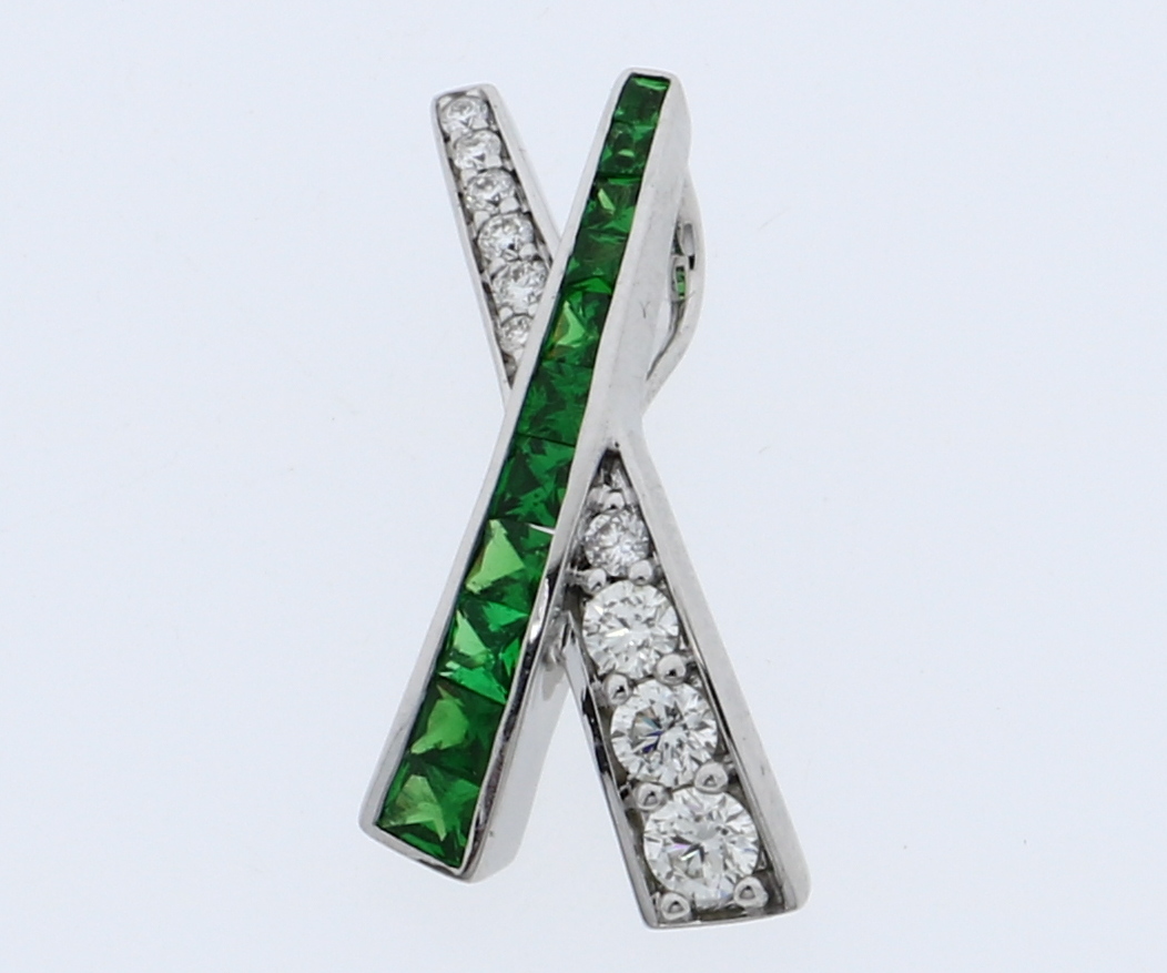 Златна висулка с цаворит и диаманти - Goto Diamonds Collection