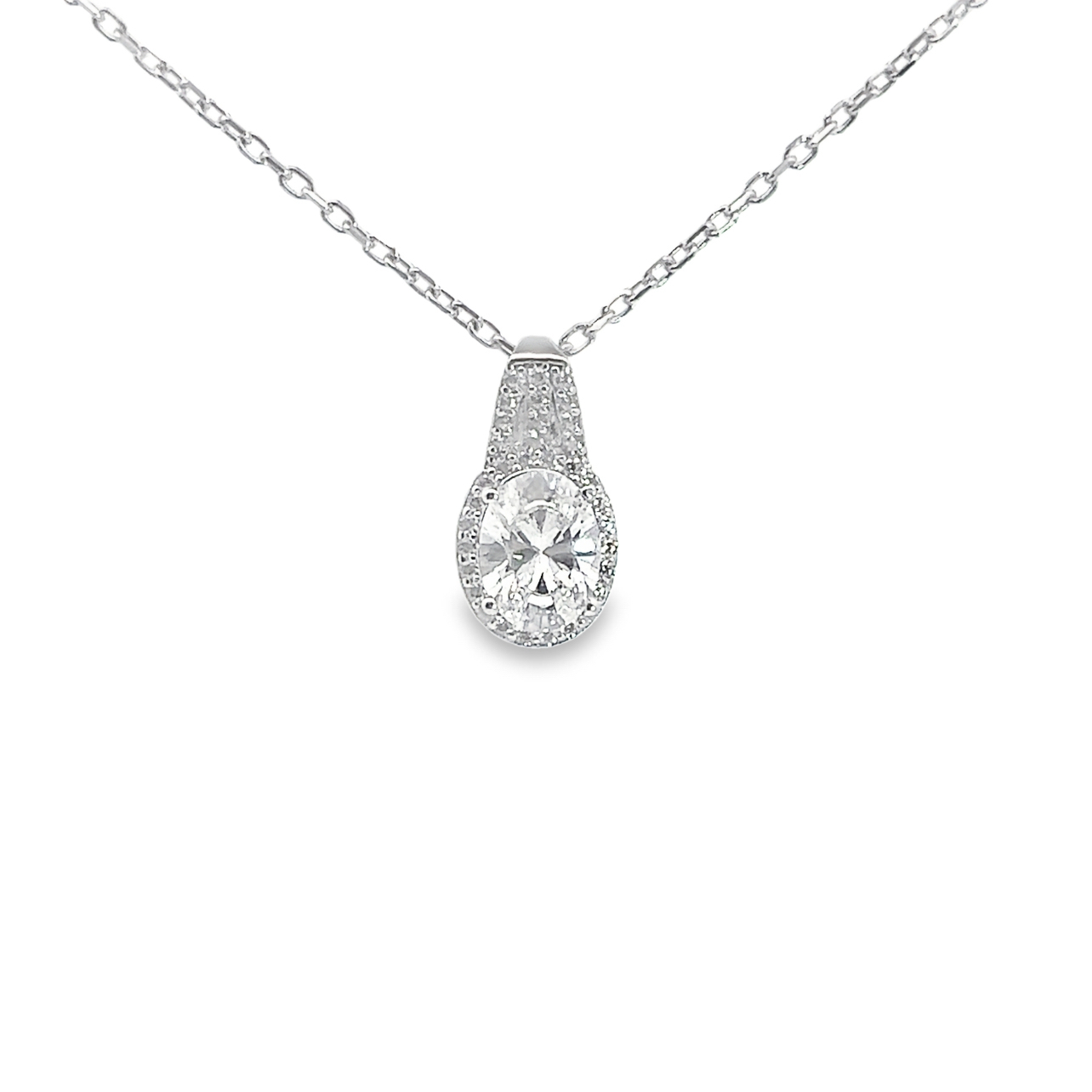 СРЕБЪРНО КОЛИЕ СЪС СЪЗДАДЕНИ ДИАМАНТИ - SKY DIAMOND