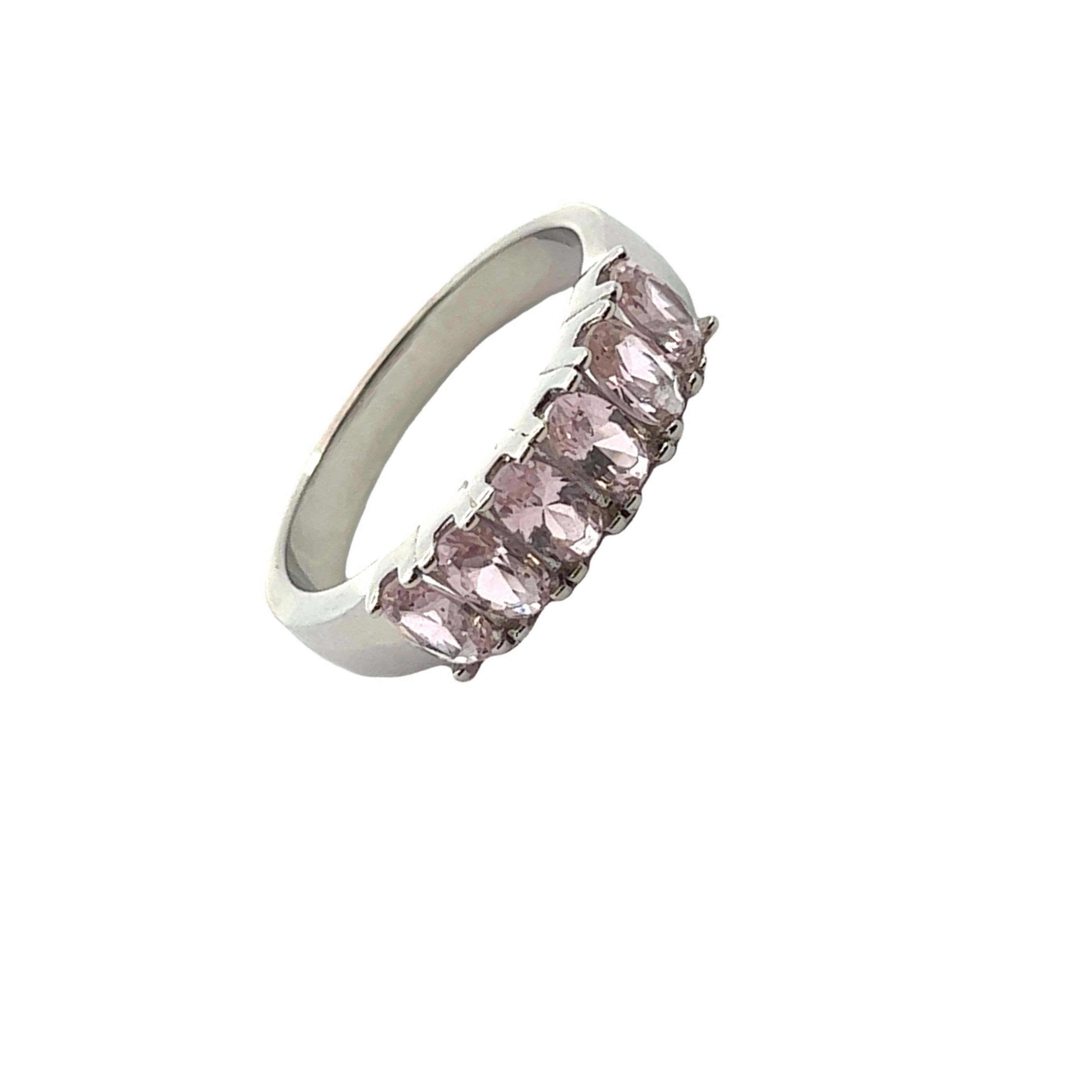 Сребърен пръстен със създадени скъпоценни камъни "SKYDIAMOND"