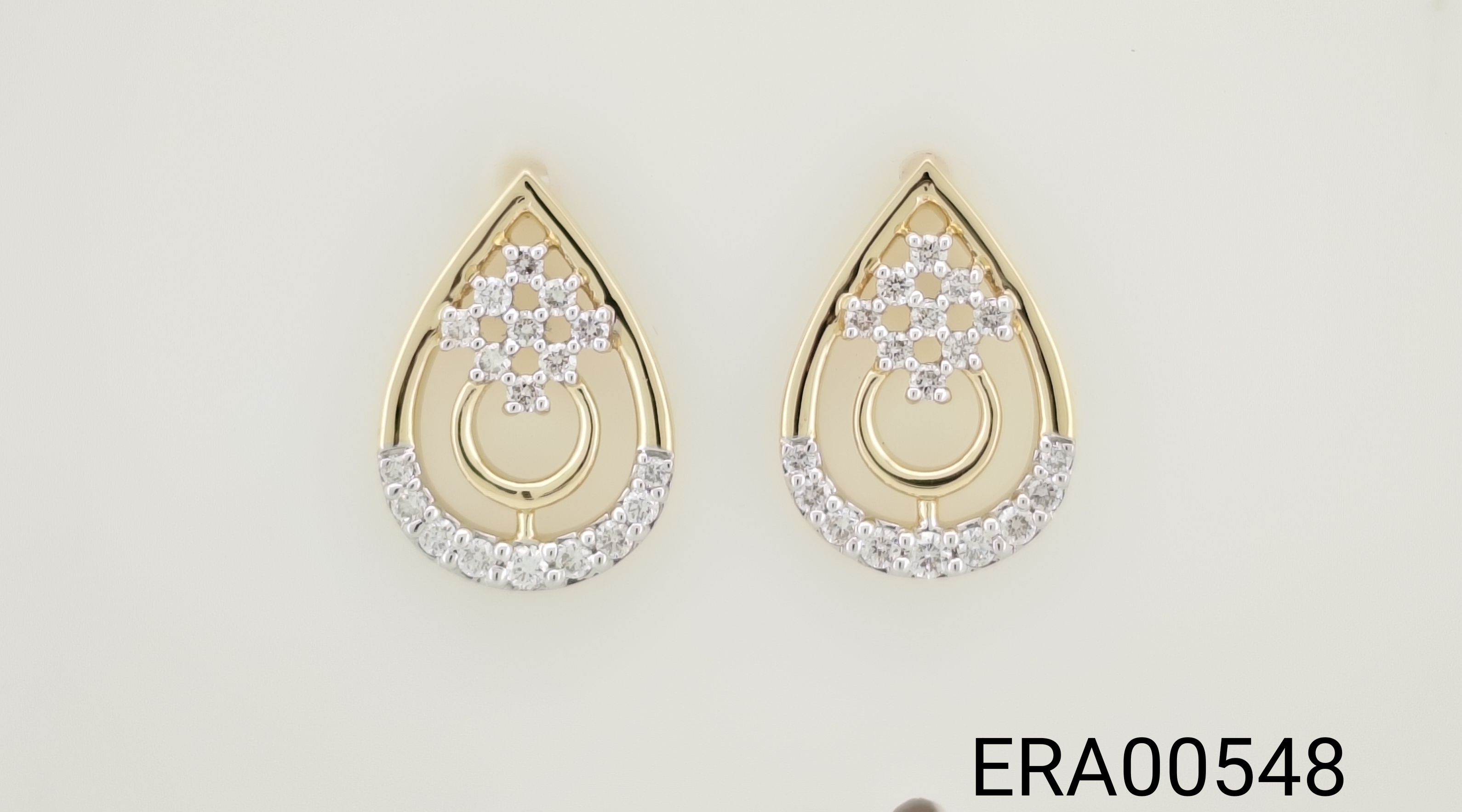 Златни обици с Диаманти Aspire Designs